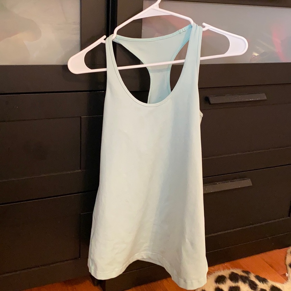 Lululemon top